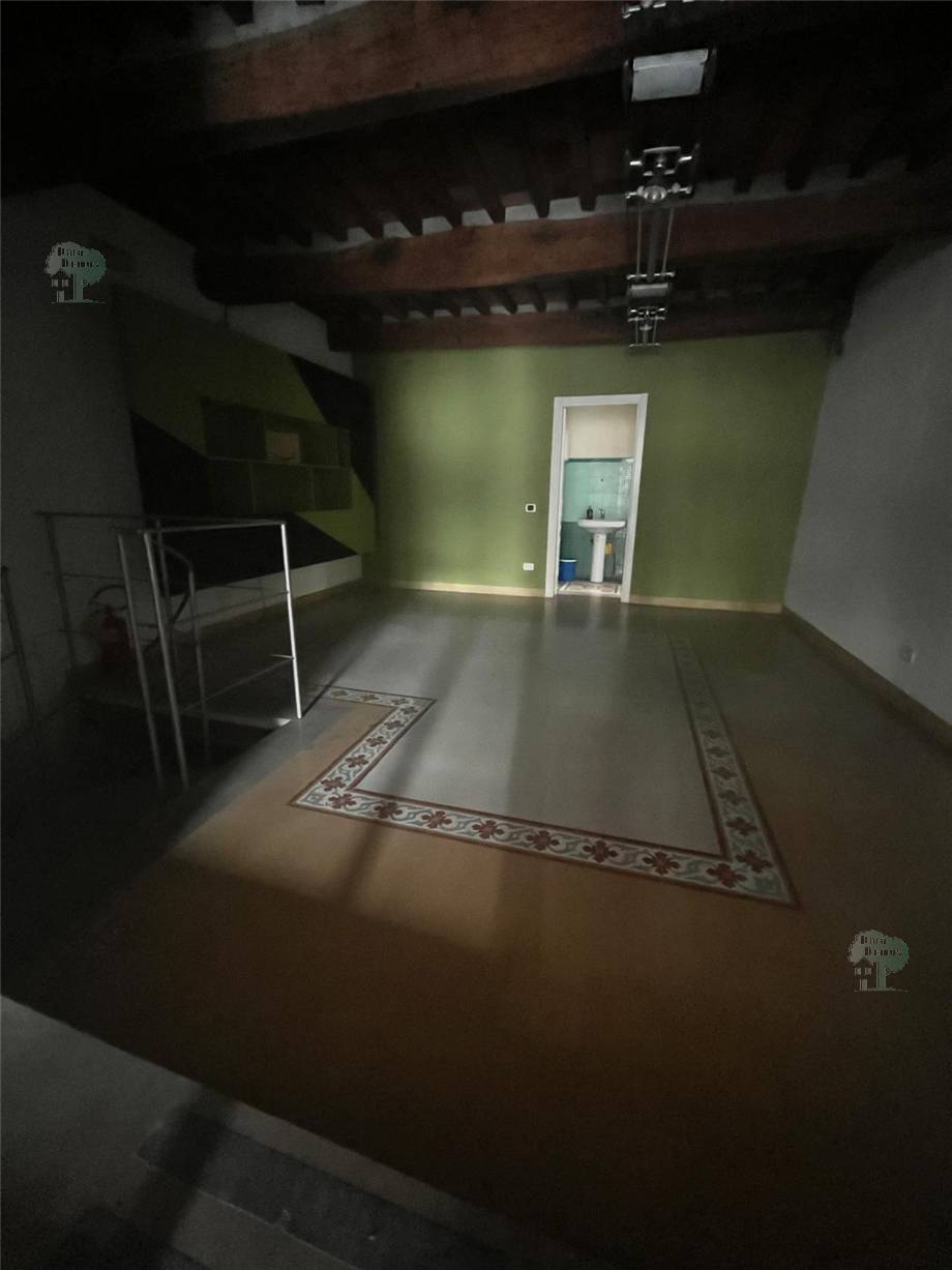 Vendita Negozio Lucca Borgo Giannotti #244 n.5