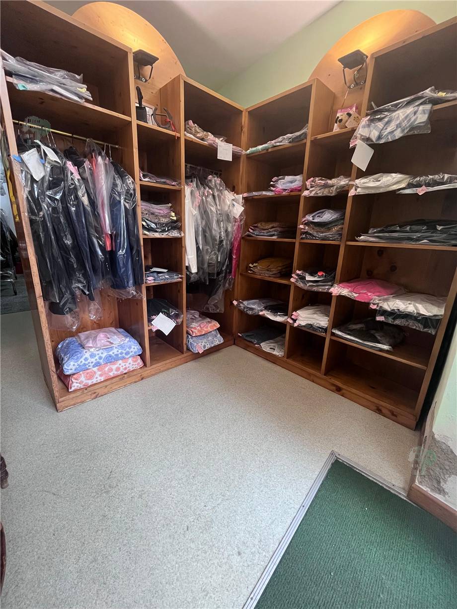 For sale Shop Lucca  #245 n.2
