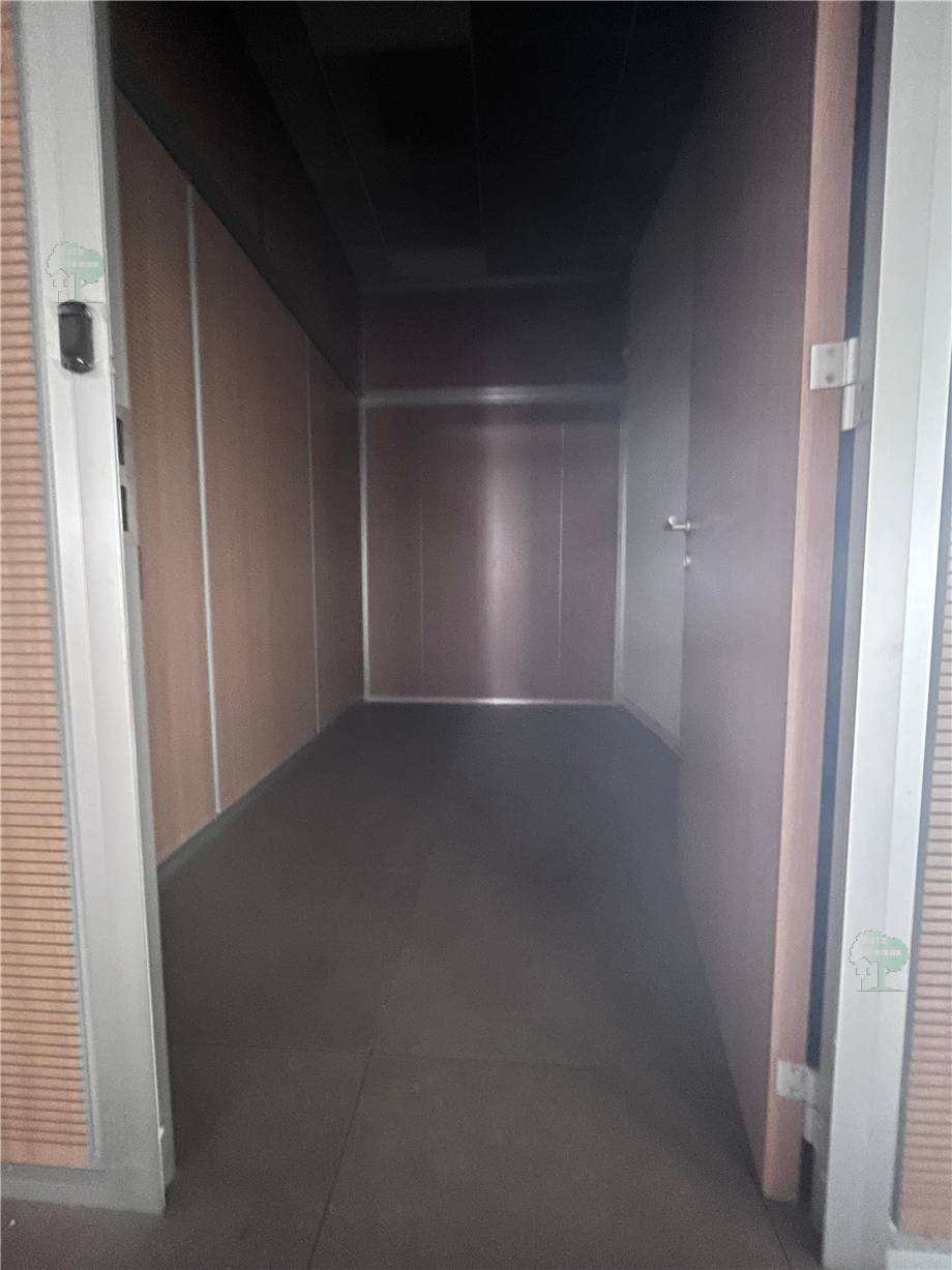 Alquiler Local comercial Altopascio  #246 n.3