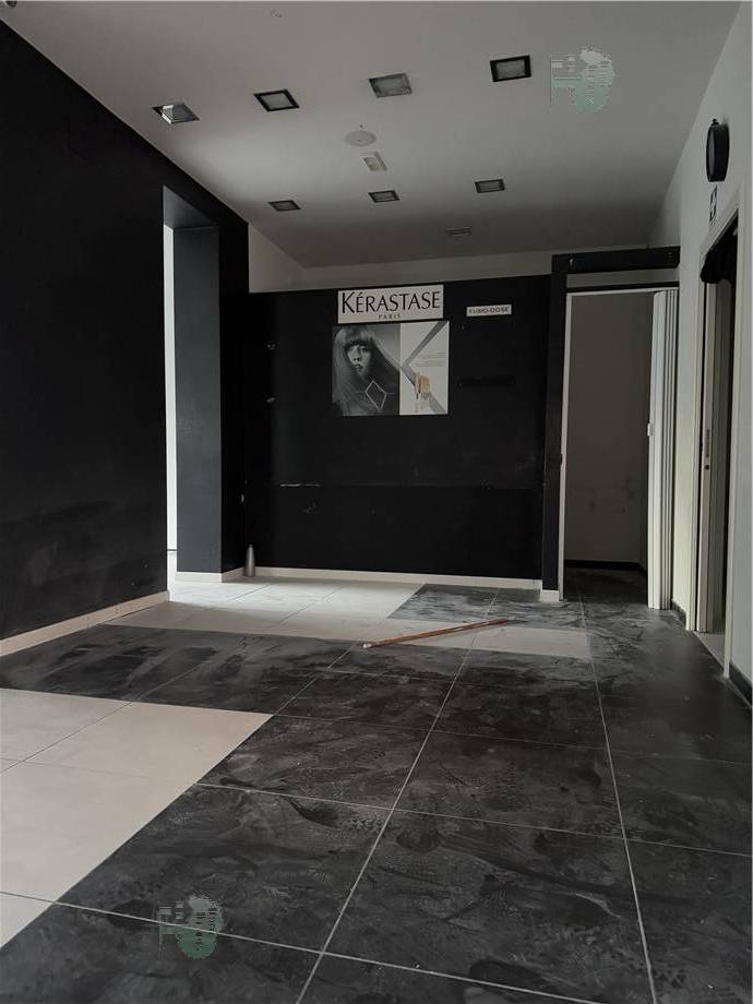 Local comercial Capannori 251