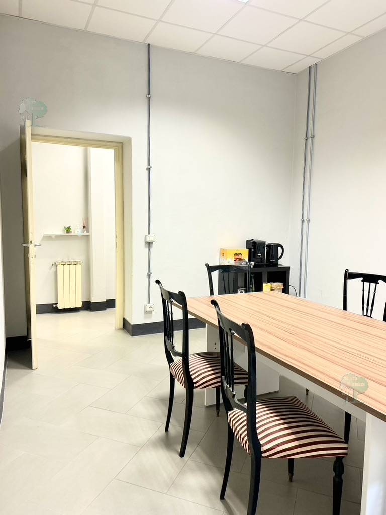 To rent Office Lucca  #308 n.4