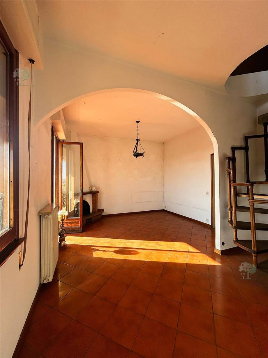 Villa bifamiliare Pistoia 310