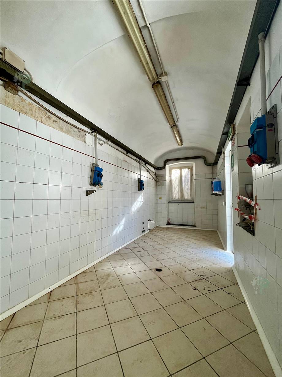 For sale Business premises Lucca Borgo Giannotti #328 n.4