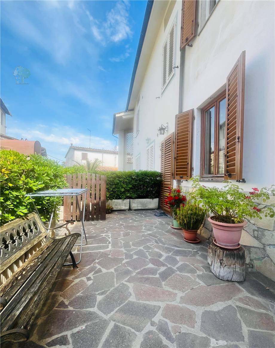 For sale Terratetto/Terracielo Lucca Meati #353 n.1