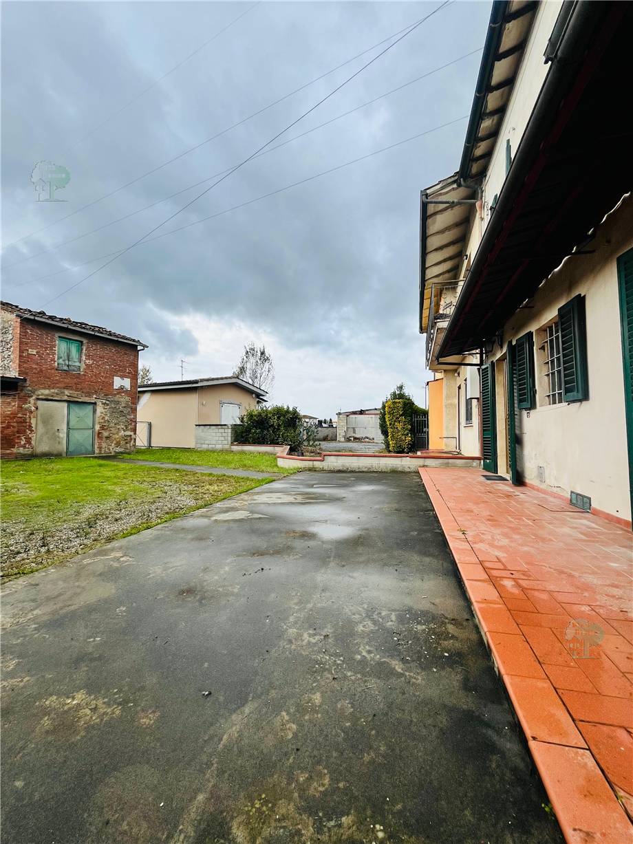 For sale Terratetto/Terracielo Chiesina Uzzanese #366 n.2