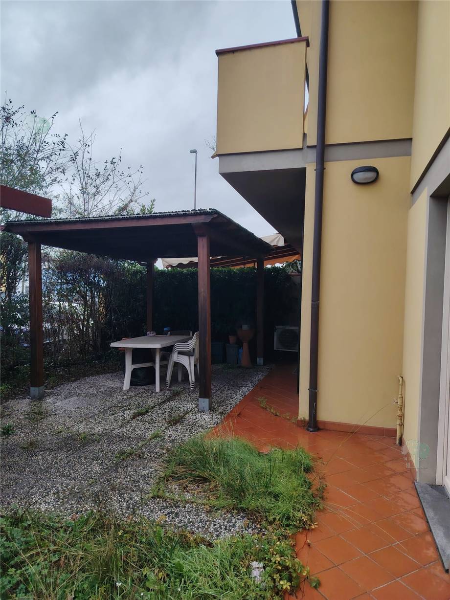 Vendita Villa bifamiliare Lucca Picciorana #413 n.2