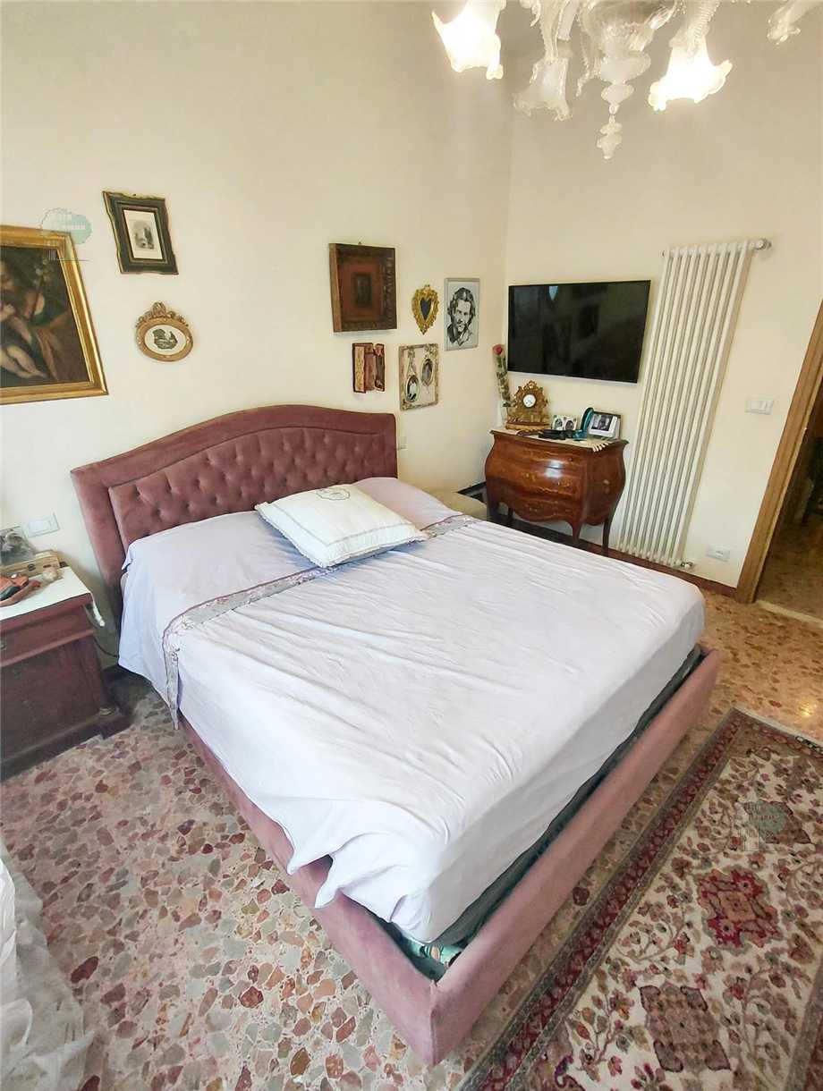 Vendita Appartamento Viareggio #513 n.2