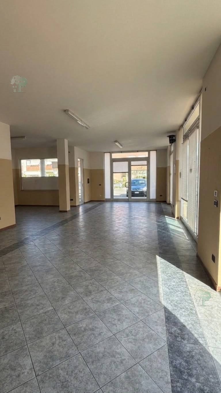 Venta Local comercial Capannori #526 n.4