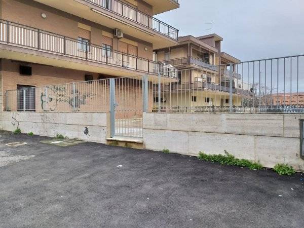 Vendita Locale commerciale Pomezia Torvaianica #80 n.17