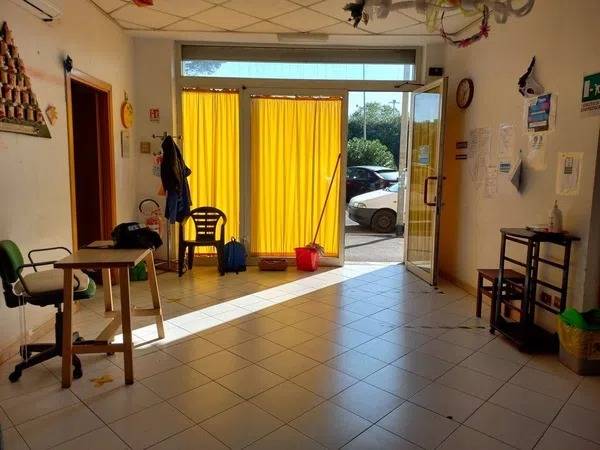To rent Shop Roma Ostia Centro #112 n.5