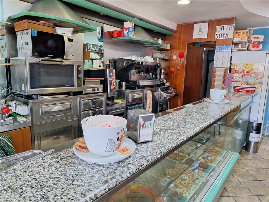 Vendita Bar/caffetteria Roma Ostia Lido #140 n.5