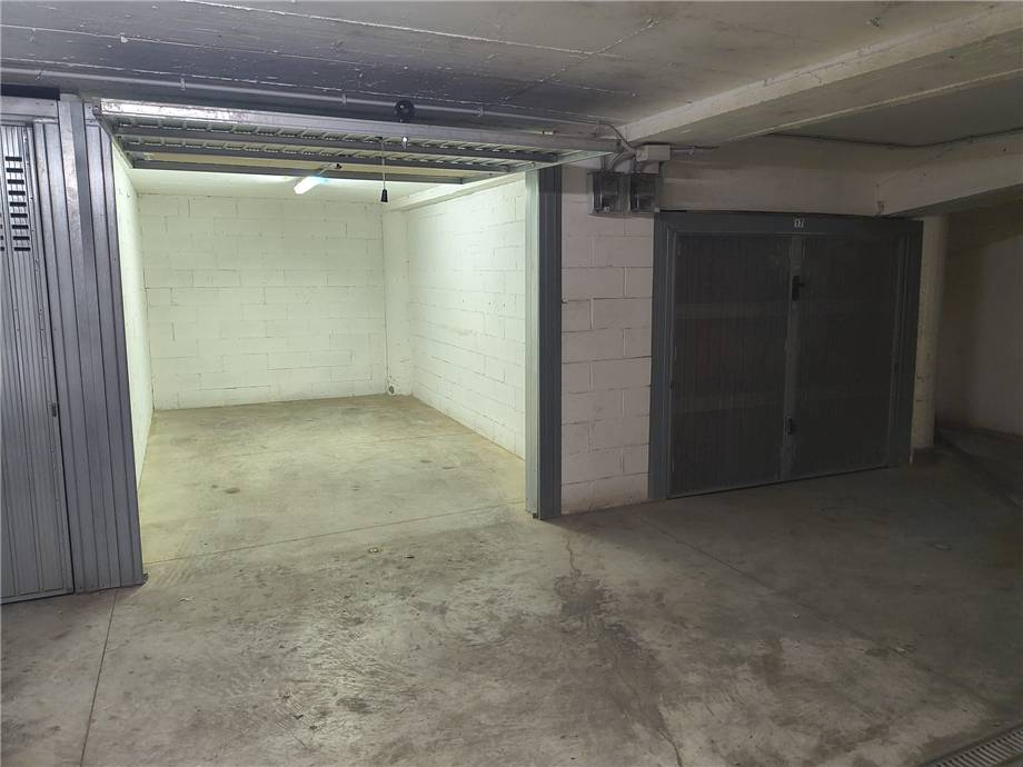 To rent Garage Roma Lido di Ostia #141 n.10