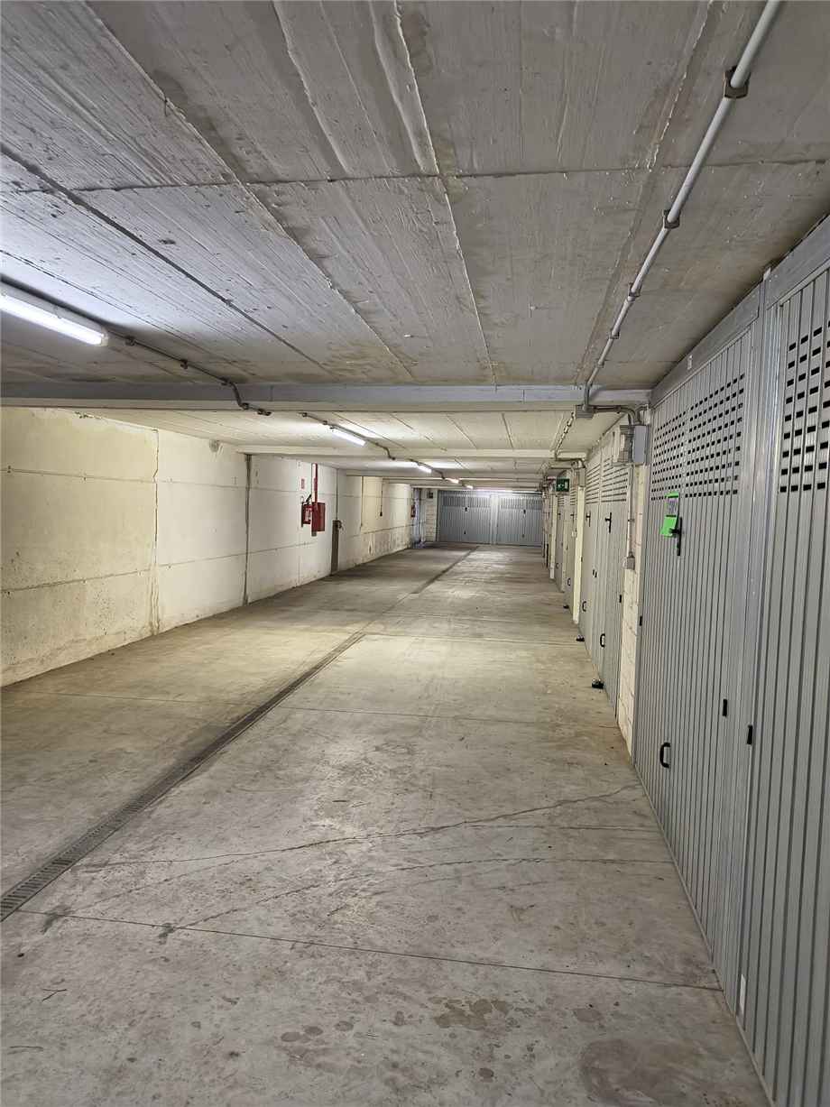 To rent Garage Roma Lido di Ostia #141 n.6