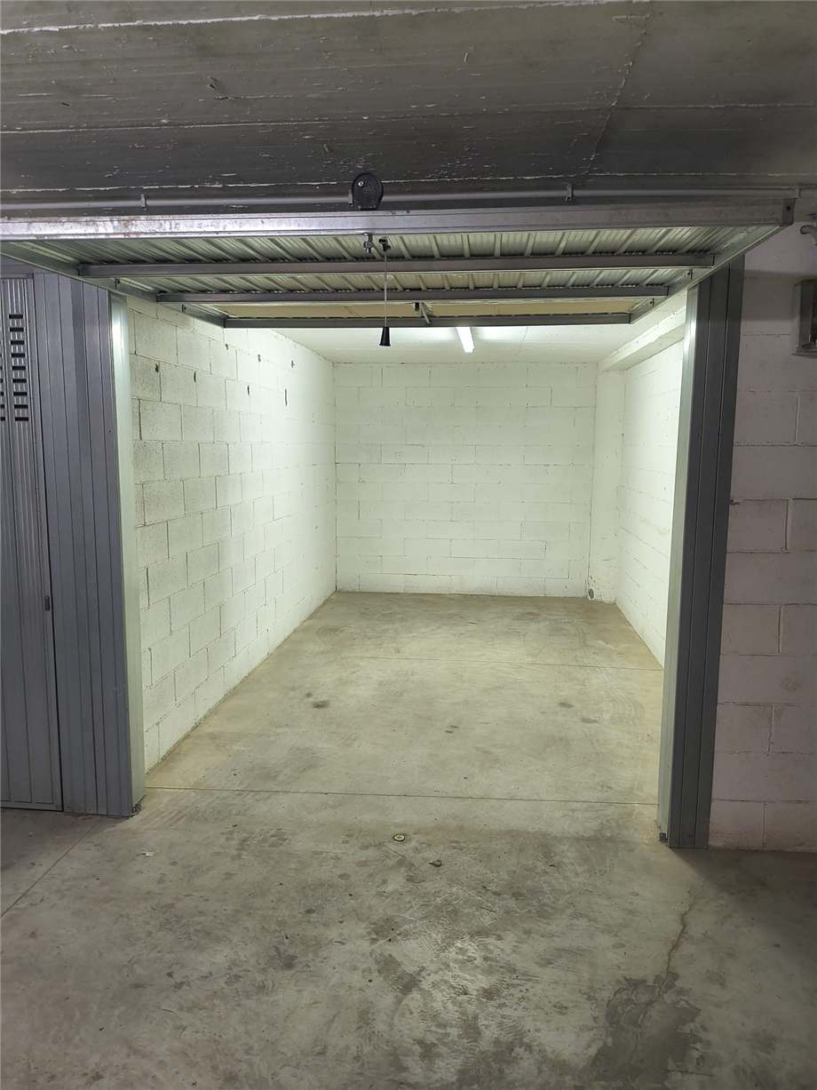 To rent Garage Roma Lido di Ostia #141 n.9