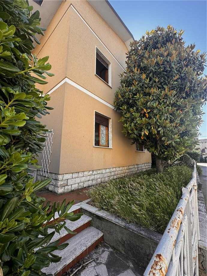 Vendita Villa bifamiliare Monsummano Terme Monsummano Centro #2005 n.2