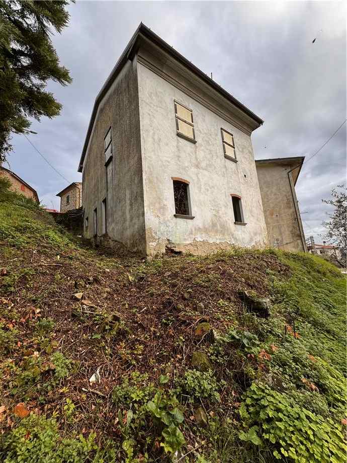 Single-family Villa Larciano #1002