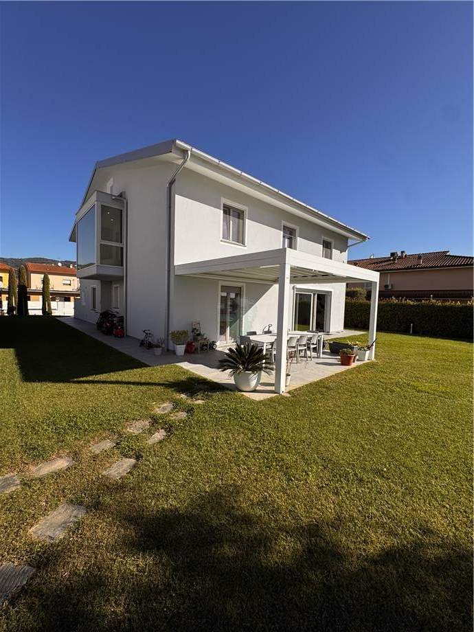 Vendita Villa indipendente Massa e Cozzile Margine Coperta #2010 n.2