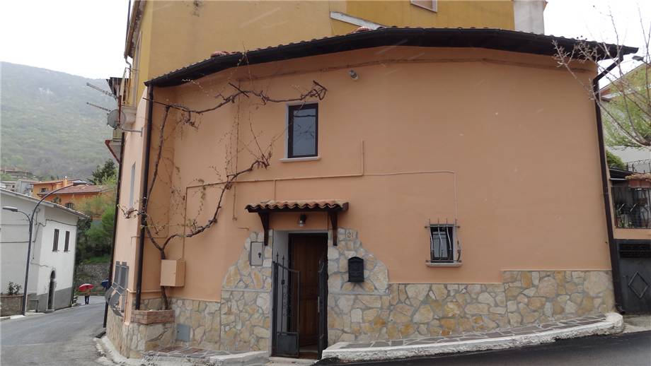 Casa indipendente Prezza #PZ122