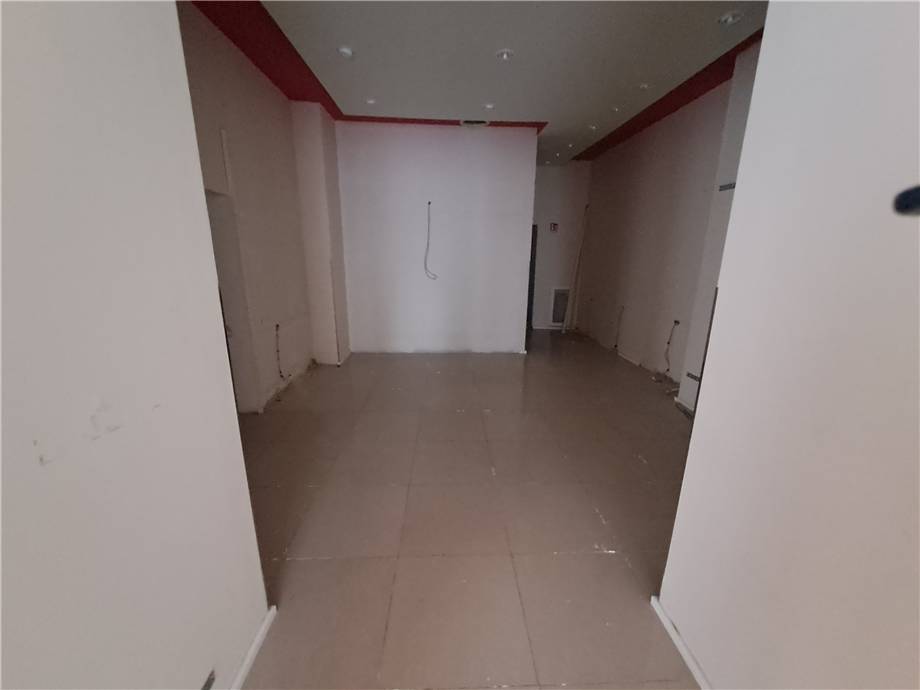 Alquiler Local comercial Sulmona #SU275 n.4