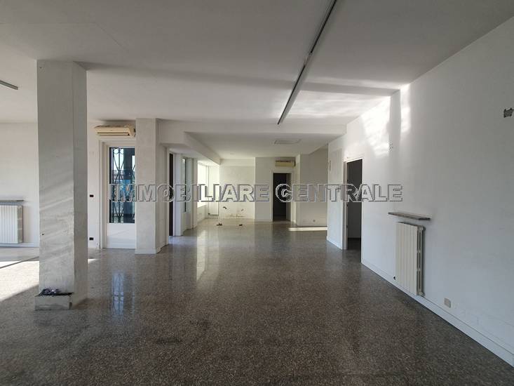To rent Office Carobbio degli Angeli #C041 n.13