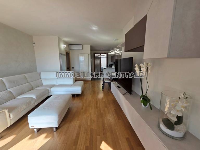 Vendita Appartamento Sarnico  #A0219 n.2