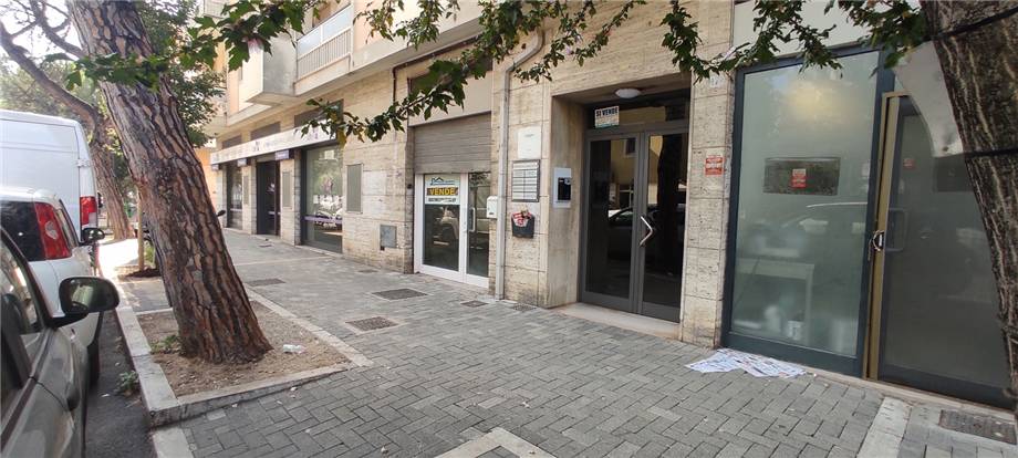 For sale Shop Pescara #042 n.4