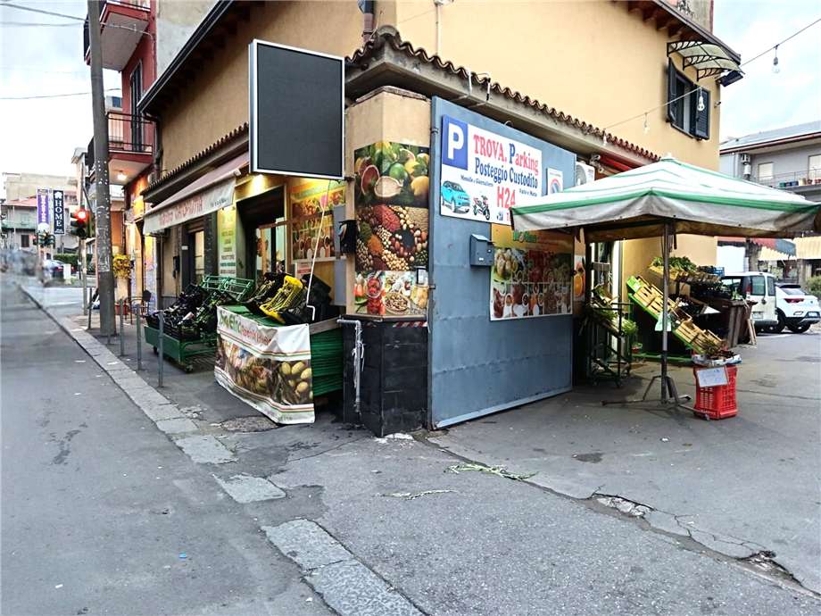Venta Frutería Catania  #19 n.2