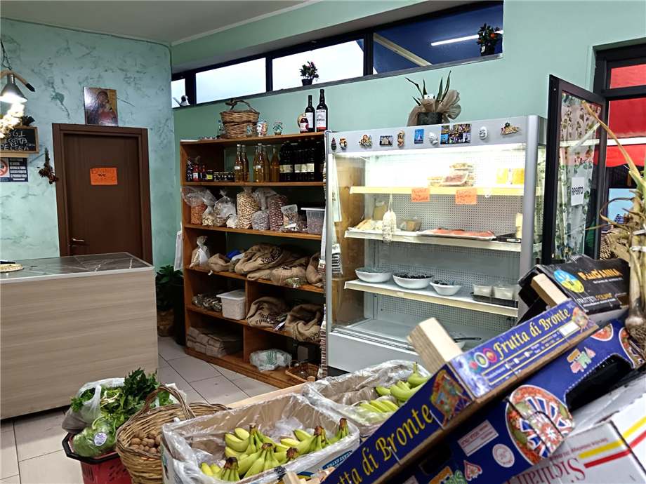 Venta Frutería Catania  #19 n.3