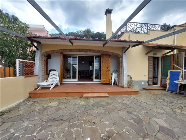 Venta Porción de villa trifamiliar Rio RIO MARINA #SR124 n.6