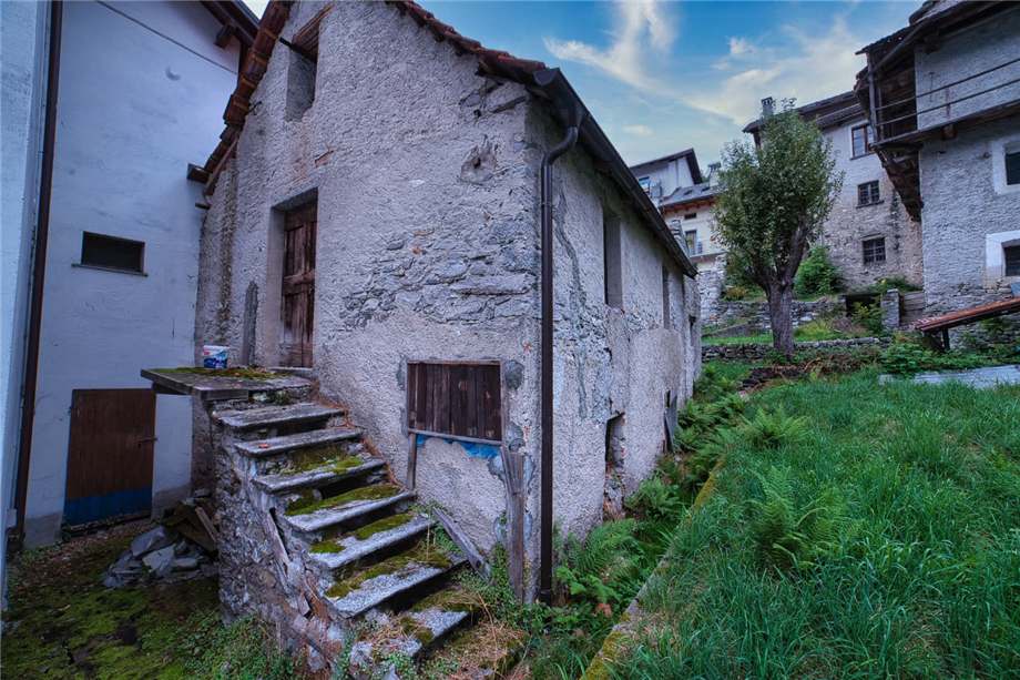 Venta Casa unifamiliar Re #02 n.1