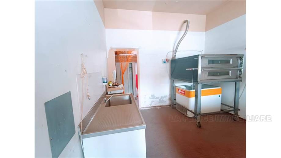 Venta Local comercial Villadossola #54 n.4