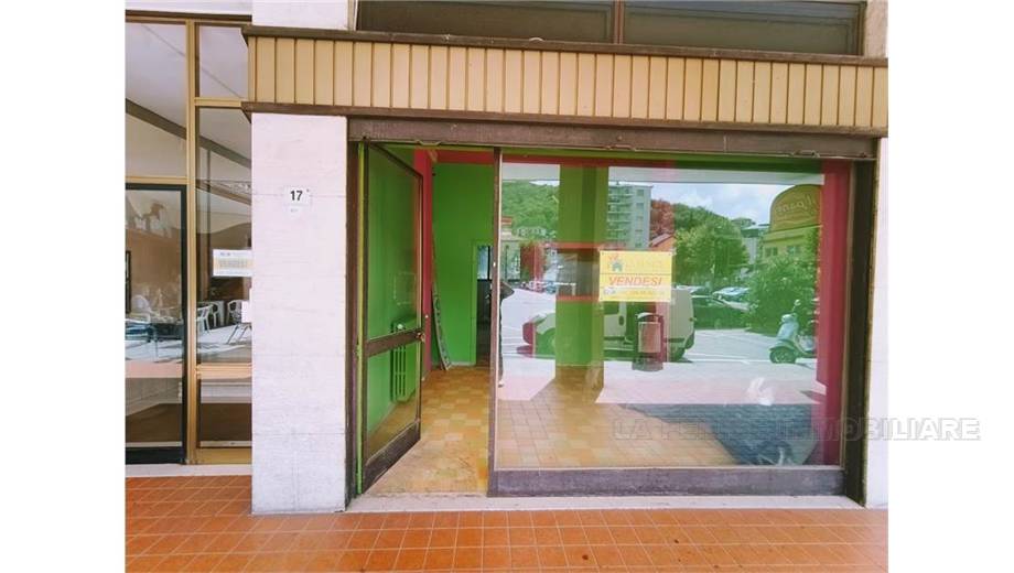 Venta Local comercial Villadossola #56 n.1