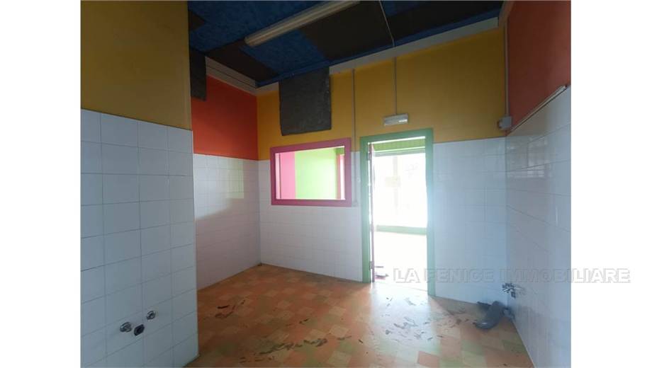 Venta Local comercial Villadossola #56 n.4