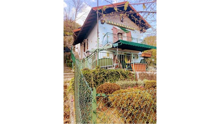 Venta Casa unifamiliar Aurano #V000834 n.2