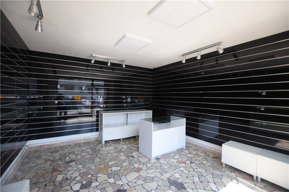 Vendita Commerciale Belluno BELLUNO CENTRO STORICO #362 n.3