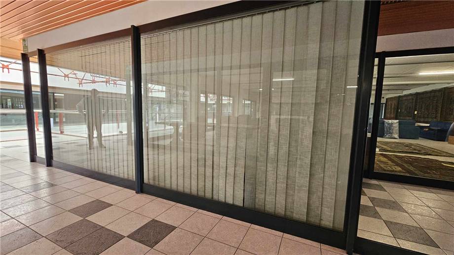 For sale Other commercials Belluno  #356 n.4