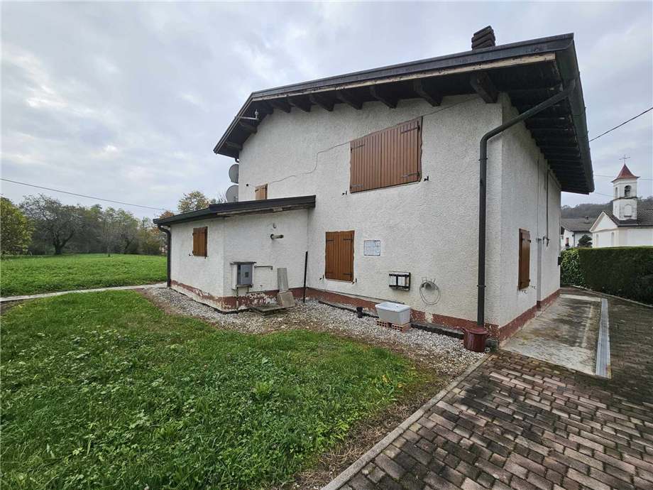 Detached house Sedico #428