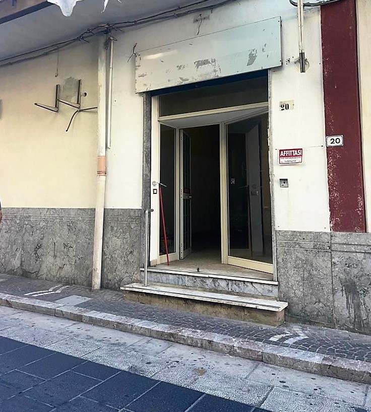 Affitto Negozio Casteldaccia Centro Storico #CA462 n.3
