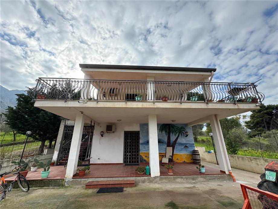 Two-family house Casteldaccia #CA546