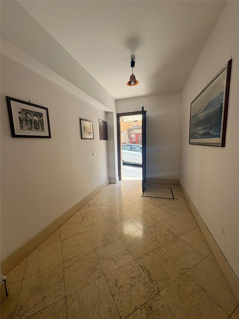 Venta Oficina de representación Casteldaccia Via Lungarini #CA598 n.5