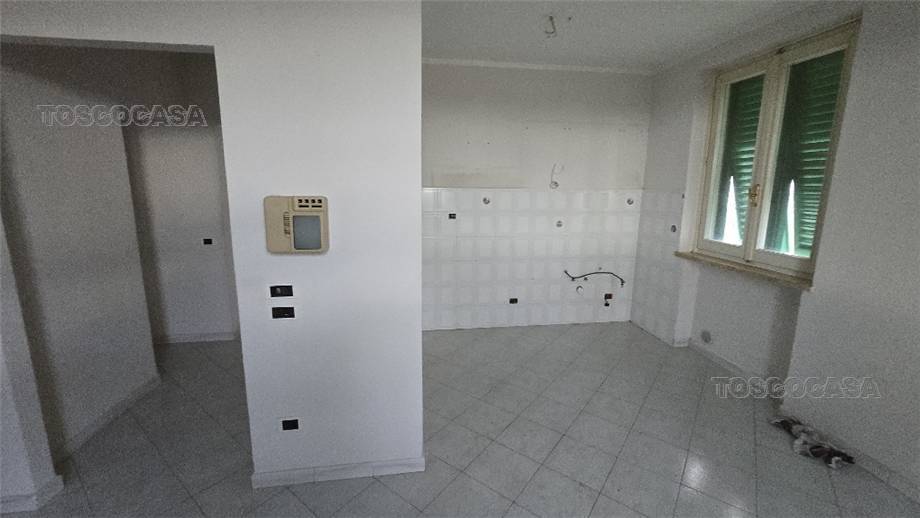 To rent Apartment Fucecchio  #L90 n.2
