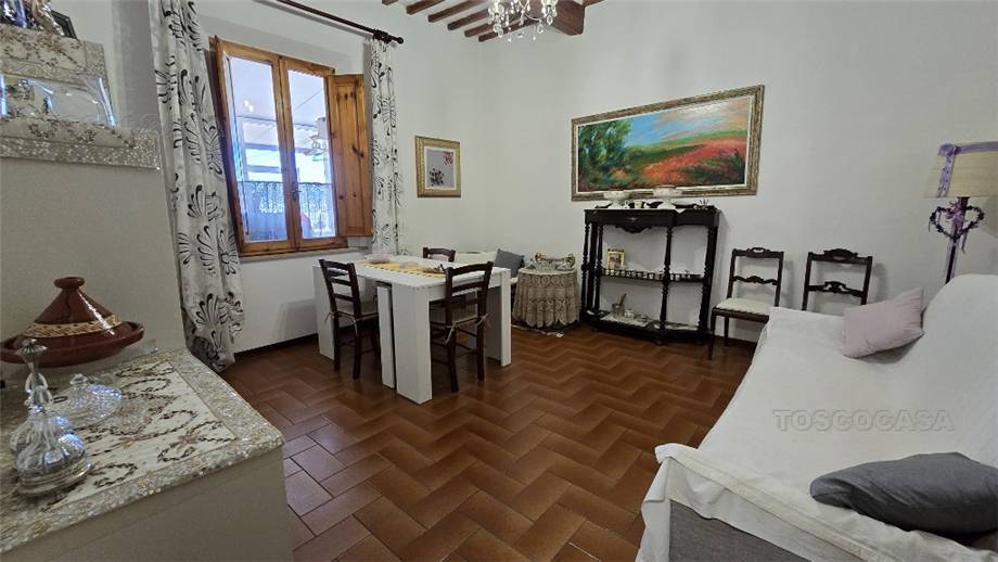 Vendita Appartamento Fucecchio  #1018 n.2