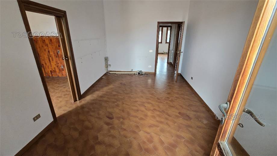 Vendita Appartamento Fucecchio  #1070 n.2