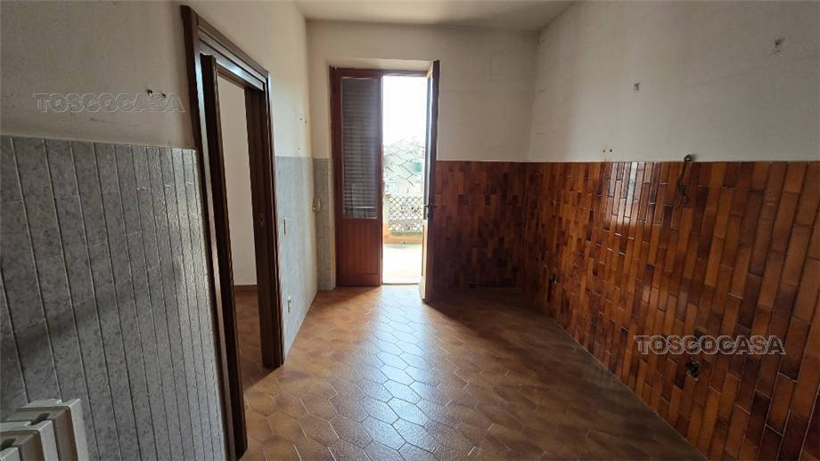Vendita Appartamento Fucecchio  #1070 n.4