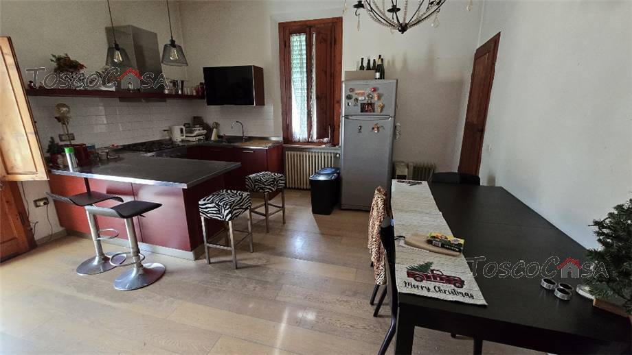 Vendita Appartamento Fucecchio  #1070 n.2