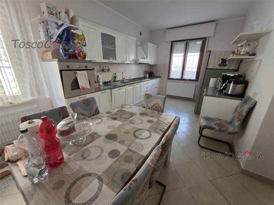 Vendita Appartamento Fucecchio  #1007 n.2