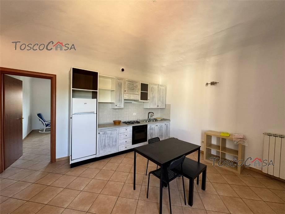 To rent Apartment Fucecchio  #l71b n.2