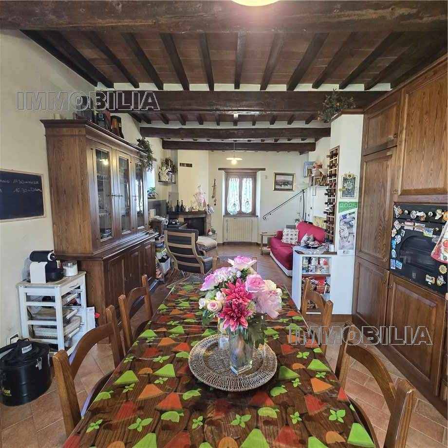Venta Casa trifamiliar Monterchi  #617 n.5