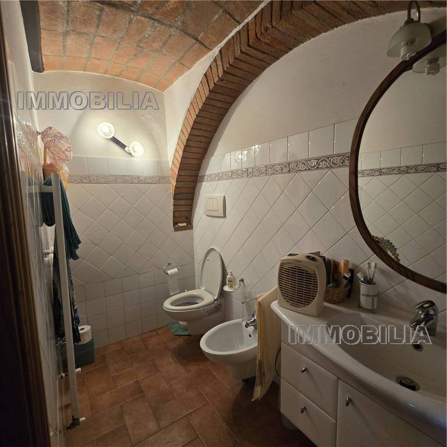 Venta Casa trifamiliar Monterchi  #617 n.6