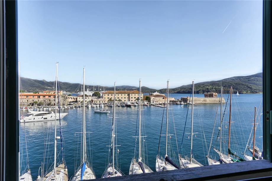 Apartment Portoferraio 4732